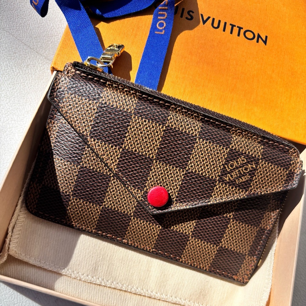 Louis Vuitton Recto Verso wallet